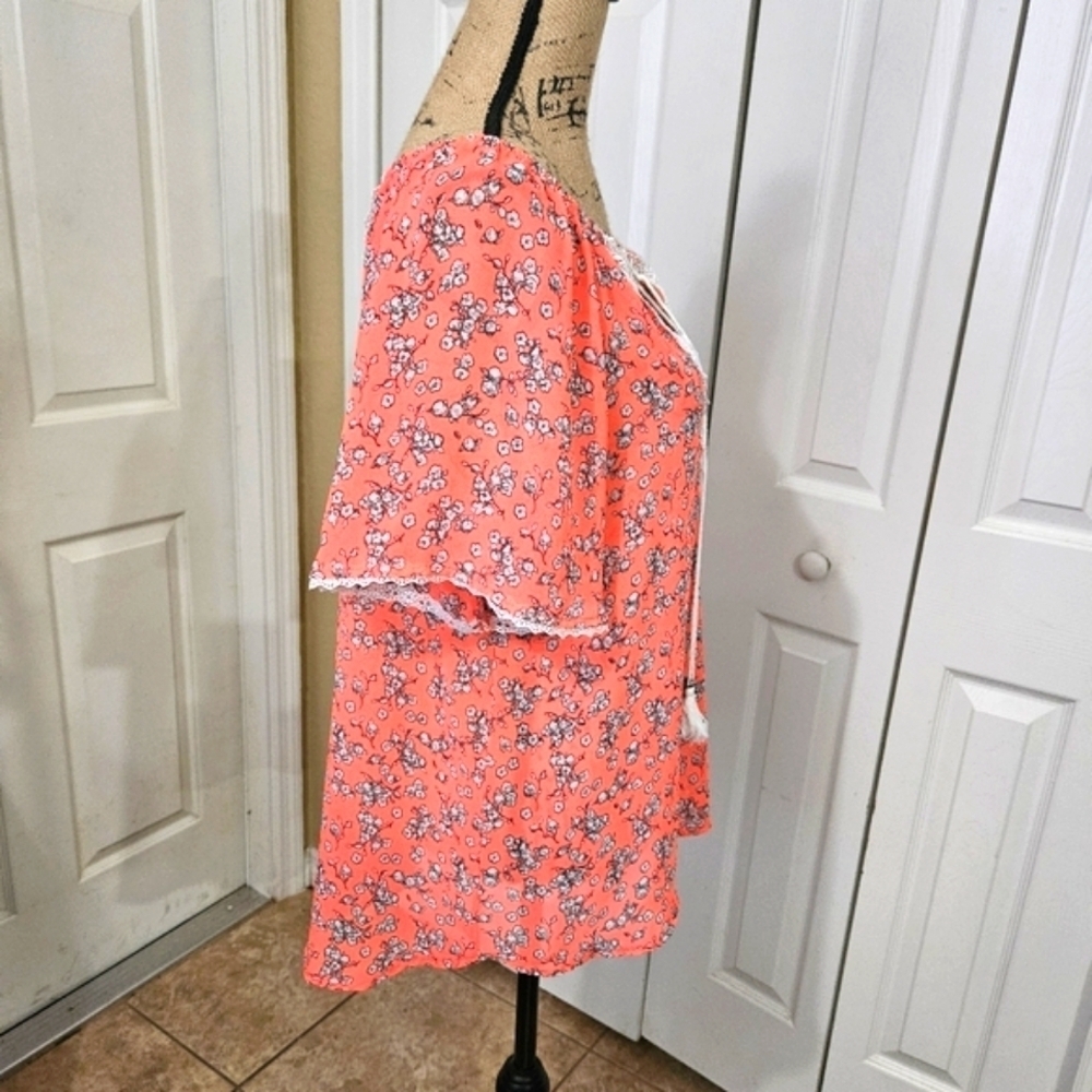 Democracy Boho Sheer Coral Lace Trimmed Blouse Size M - Picture 6 of 10